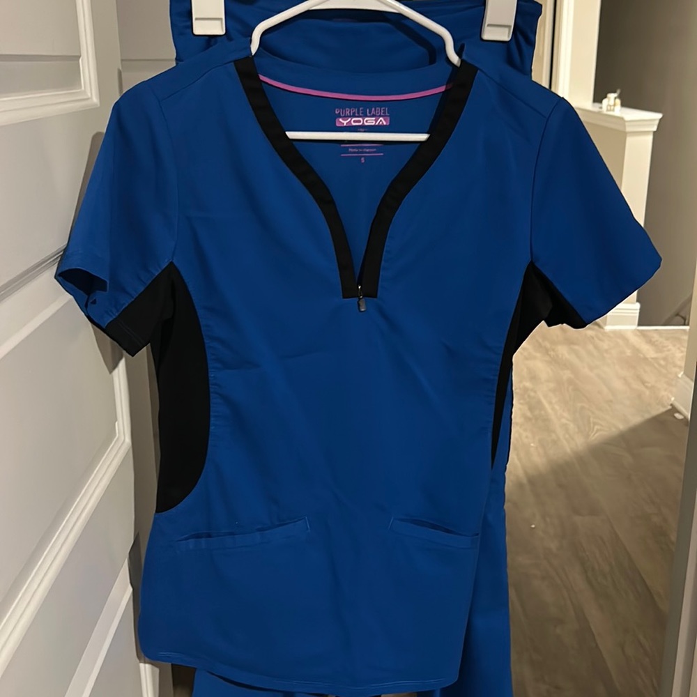 scrubs set Purple Label Yoga